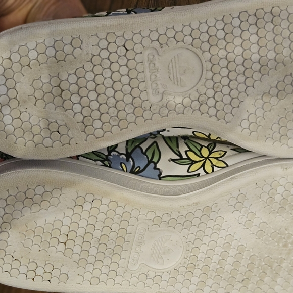 Addidas Stan Smith PrimeGreen Floral, Size 7 - Picture 5 of 7